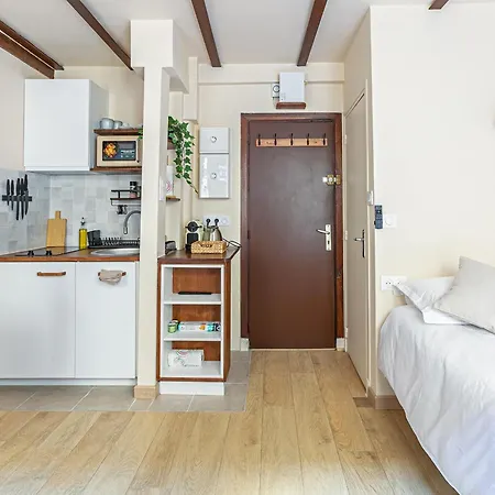Appartamento Champs-elysees Cosy